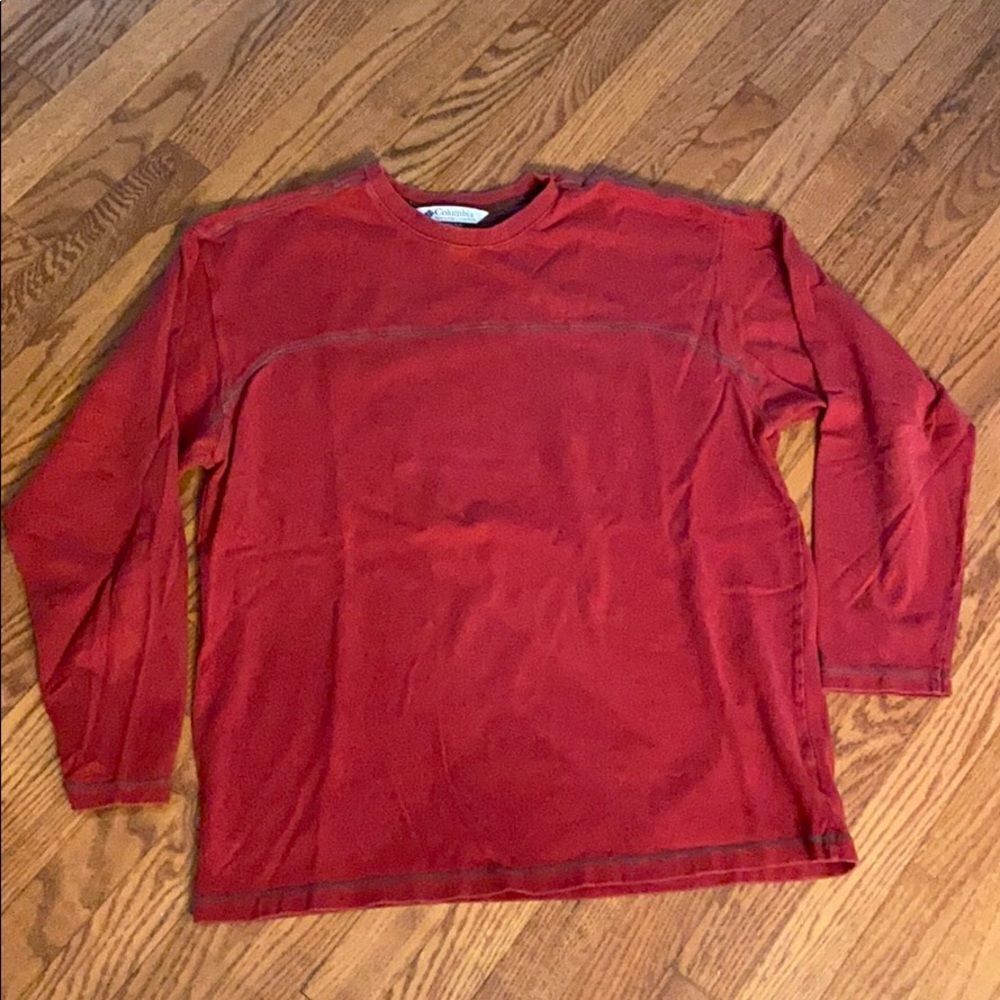Columbia red pullover with grey stitching xl